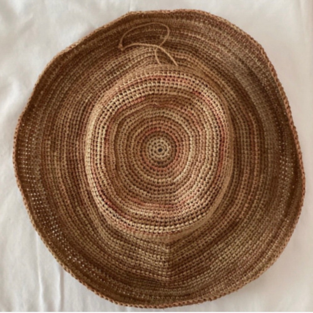 Helen Kaminski Provence 12 raffia hat